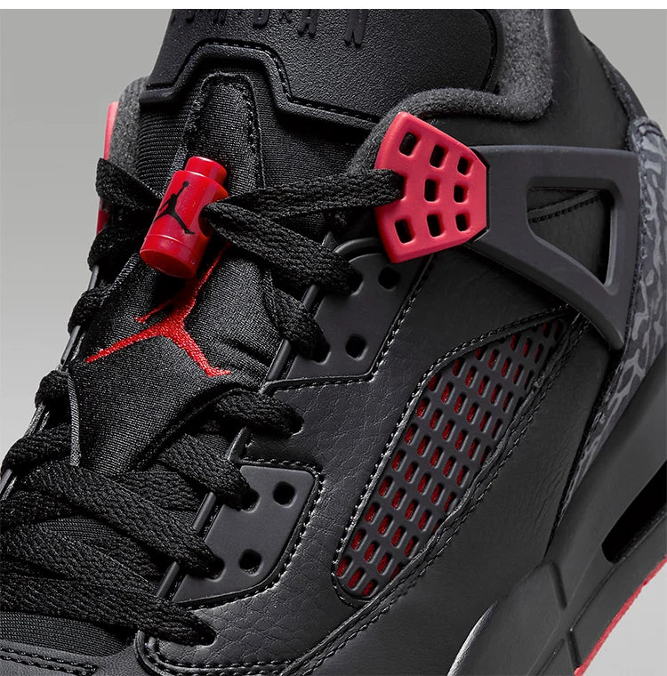 Air Jordan 4 Retro – Leyenda en Cada Paso