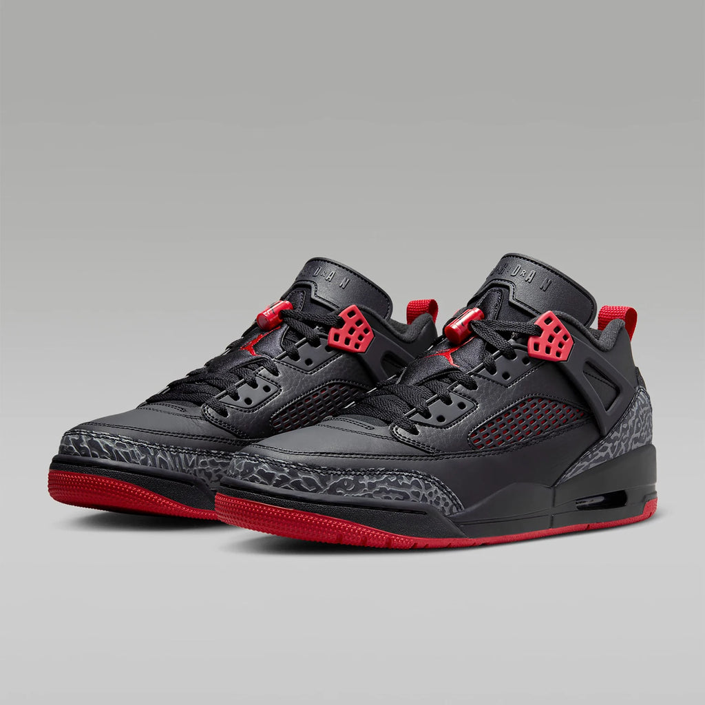 Air Jordan 4 Retro – Leyenda en Cada Paso